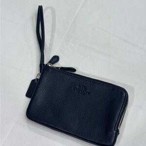 COACH | Black Leather Double Zip Wristlet with Strap